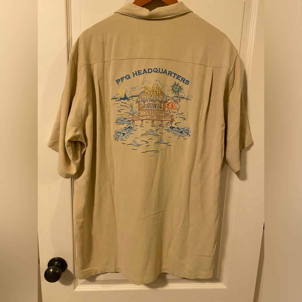EUC Men’s Columbia Short Sleeve Dress Shirt Size XL